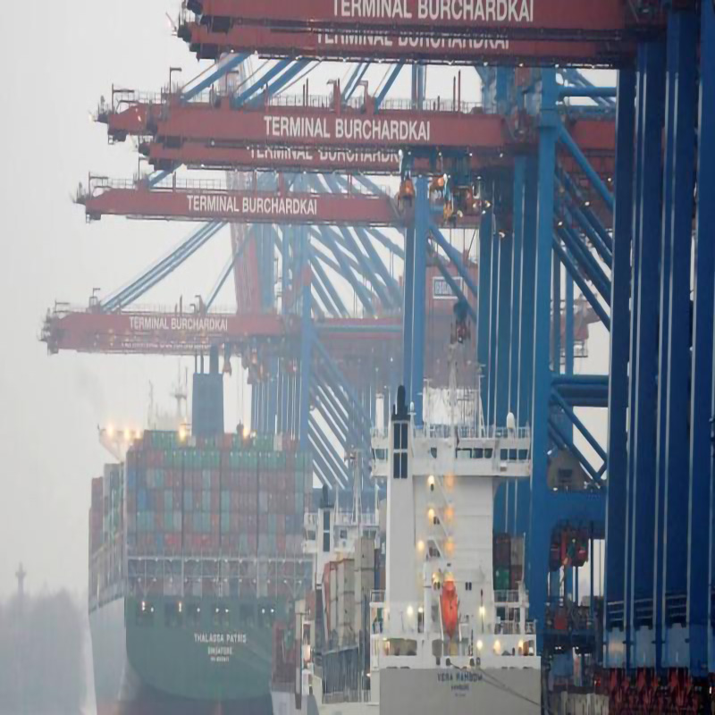 ドイツは、中国のコスコが最大の港で24.9％の株式を取ることを許可しています